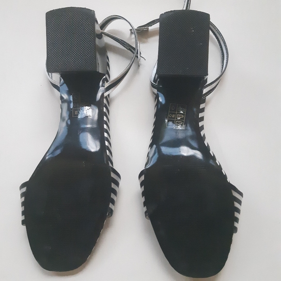 Sandals With Straps Low Block Heeled Square Toe - Picture 7 of 11